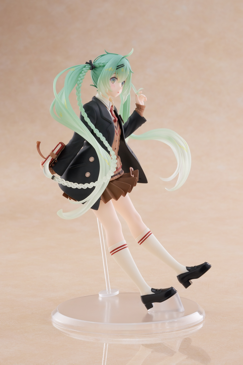 Hatsune Miku - Fashion Preppy Ver. Prize Figure