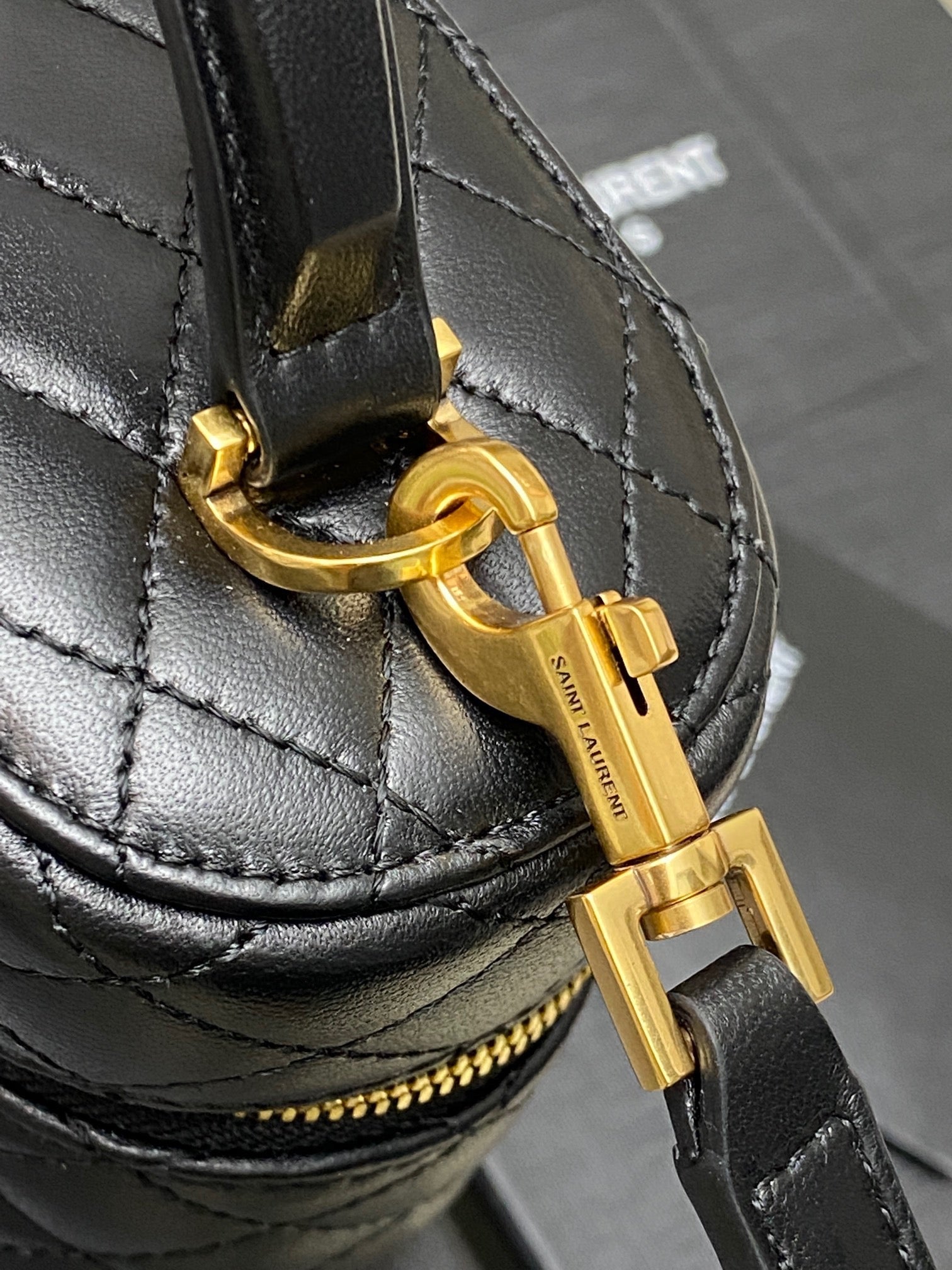 mini quilted box bag 843239106